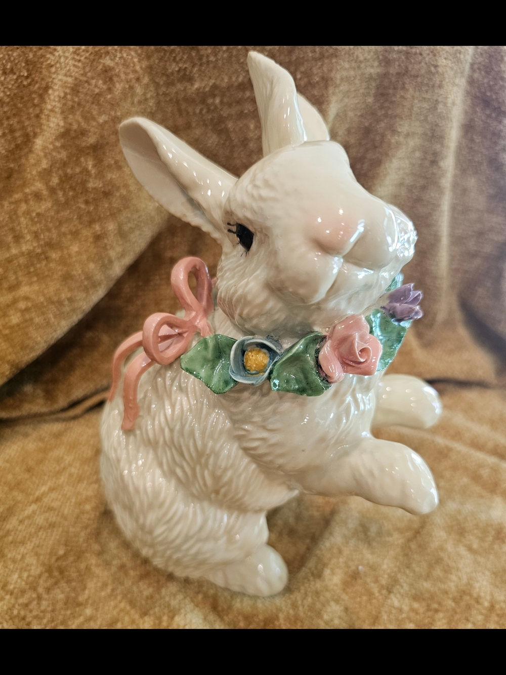 Vtg 1988 Arnart Bunny Rabbit Figurine  Americana Country